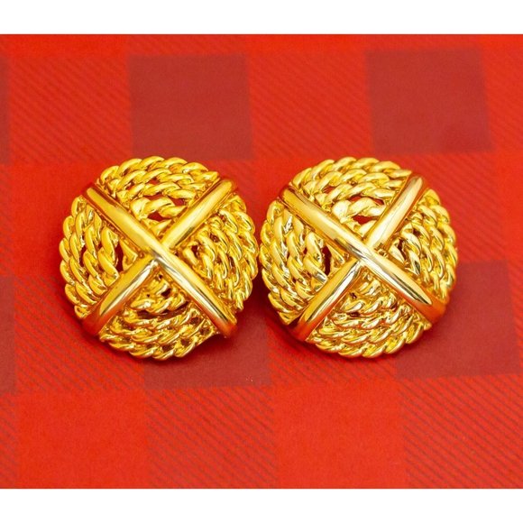 Large Vintage Bold Golden Circle Clip On Earrings - O29 - Picture 1 of 4